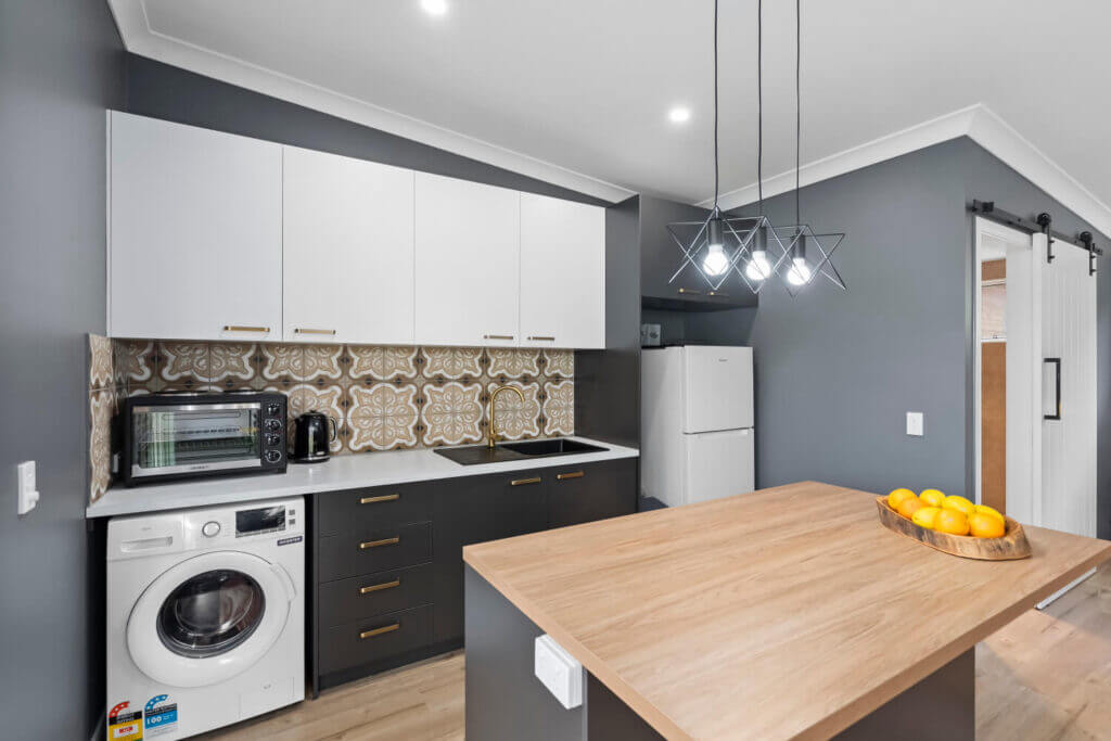 SitT comp 9 kitchen design