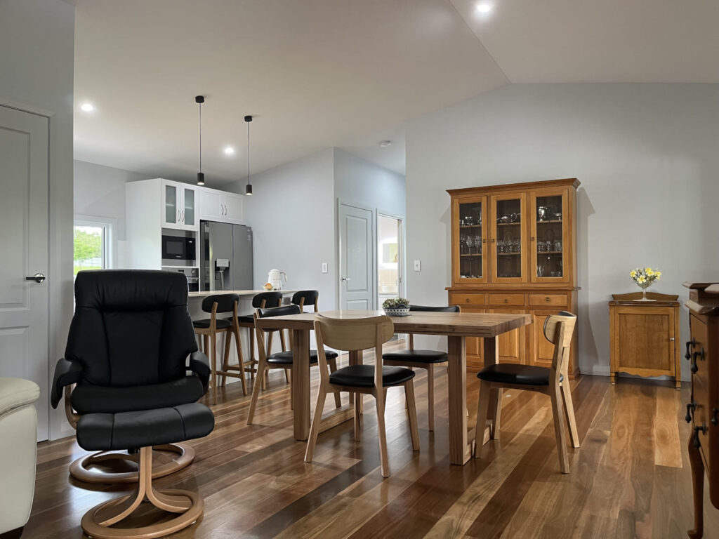 Braeview 15 granny flat living