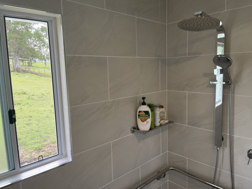 Braeview 33 bathroom design